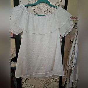 Elegant White Off-Shoulder Women's Top
